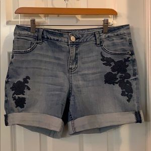 Simply Vera Wang Jean shorts